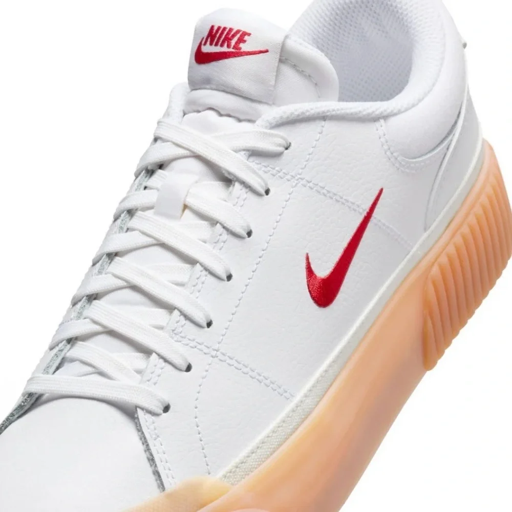 NIKE Court Legacy Lift Sneakers White/Red Gum Sole - Size 8.5 - NEW IN BOX